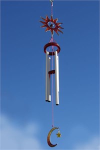 Carillon &#233;olien avec le soleil et la lune