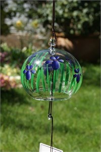 Furin avec des iris bleus