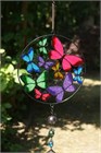 Carillon &#233;olien avec un cercle de papillons